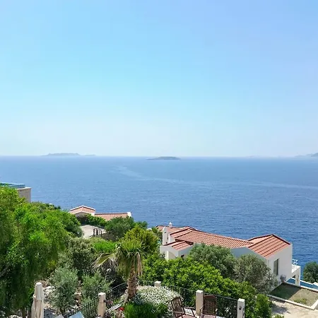 Poseidon-in Winter Heated Outdoor Pool Kaş